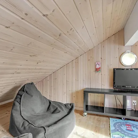 Ferienhaus Pet Friendly In With Kitchen
